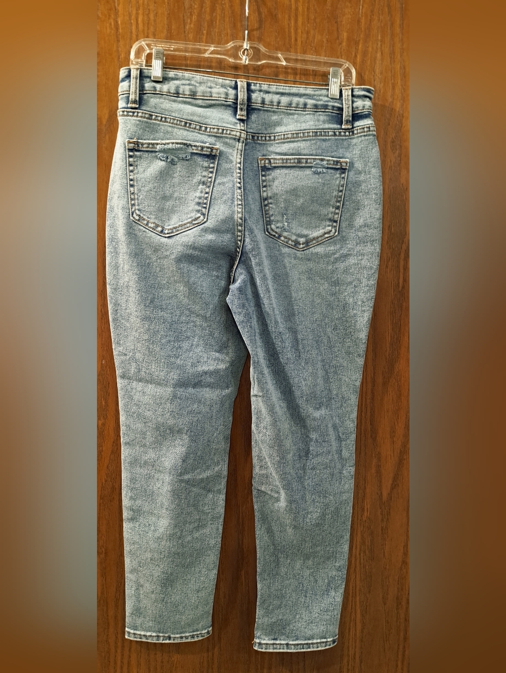 Time and Tru Light Wash Skinny Jeans (Highrise/mom) - Picture 3 of 4